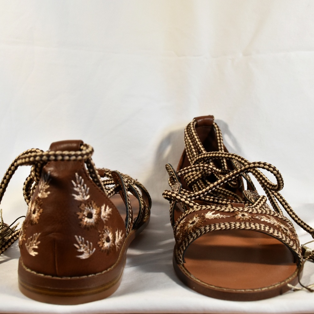 Forever 21 brown lace up sandals stitched flowers